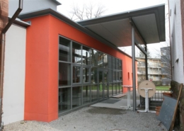Sozialkulturelles Zentrum, Flachsländer Hof, „Nellie Nashorn“